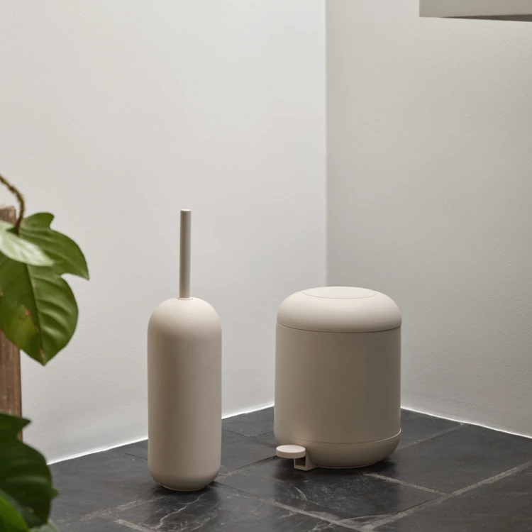 Brosse WC design