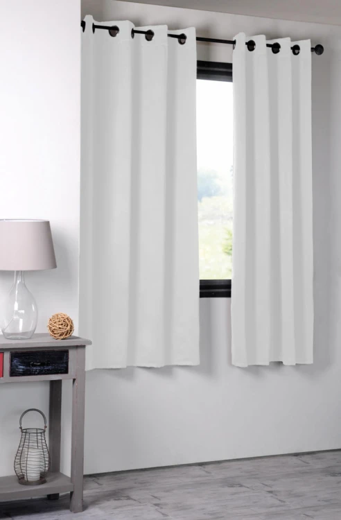 Cortina blackout simples 210gr/m2