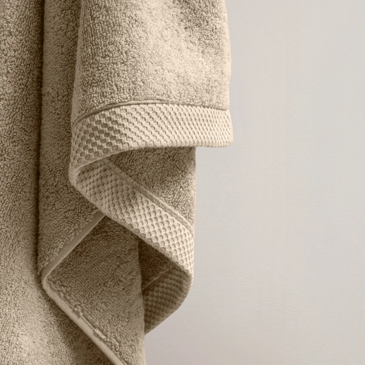 Serviette de bain premium coton 600 g/m² Mirmande