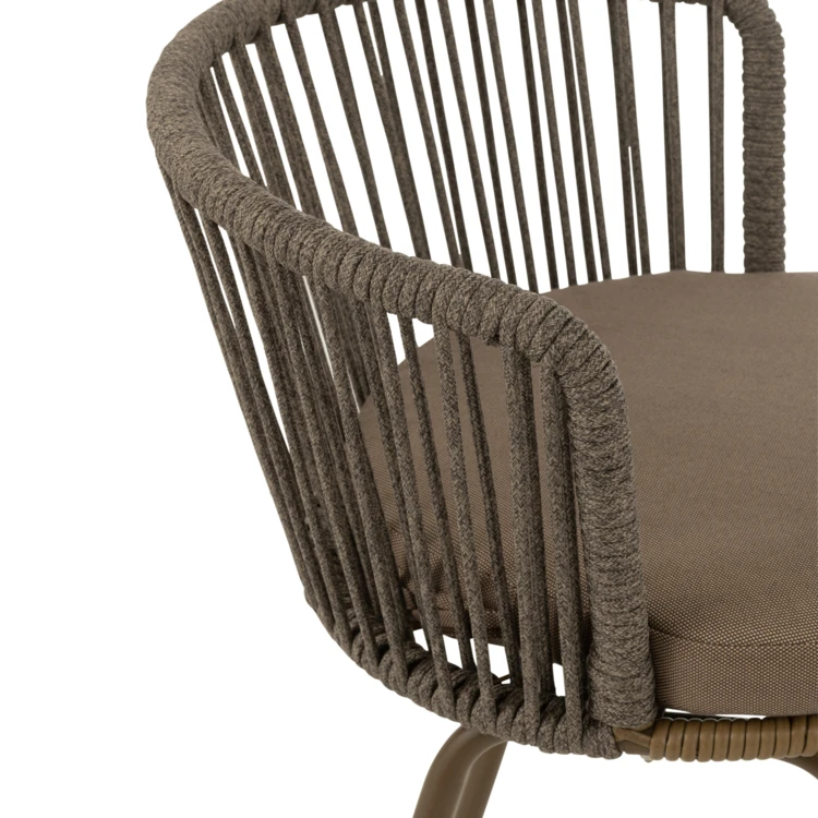 Chaise extérieure design en acier et corde