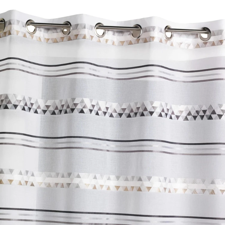 Cortina de jacquard com riscas geométricas