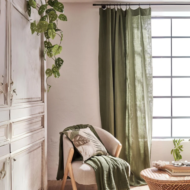 Rideau gaze de coton ajustable finition bourdon