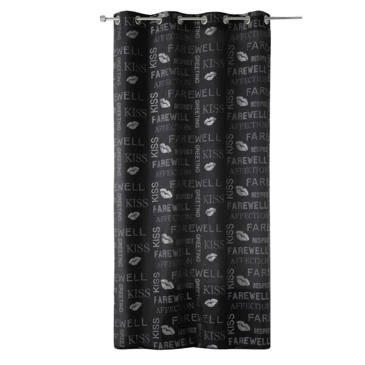 Cortina de shantung com lantejoulas e motivos estampados