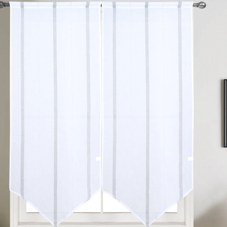 Par de visillos pequeños con rayas verticales brillantes