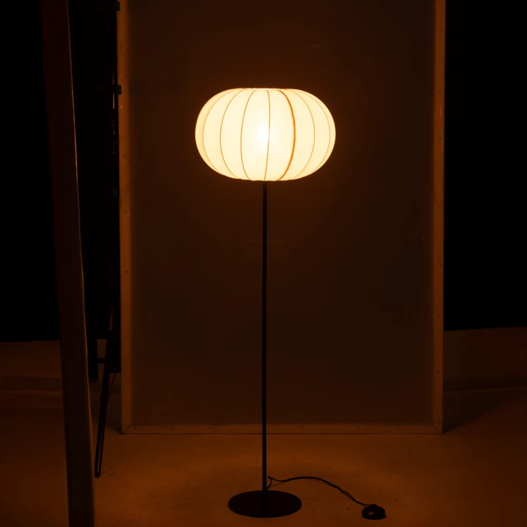 Lampadaire salon lanterne