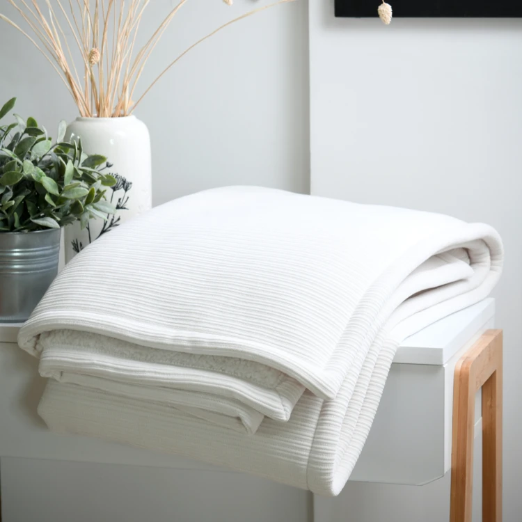 Plaid côtelé ultra doux