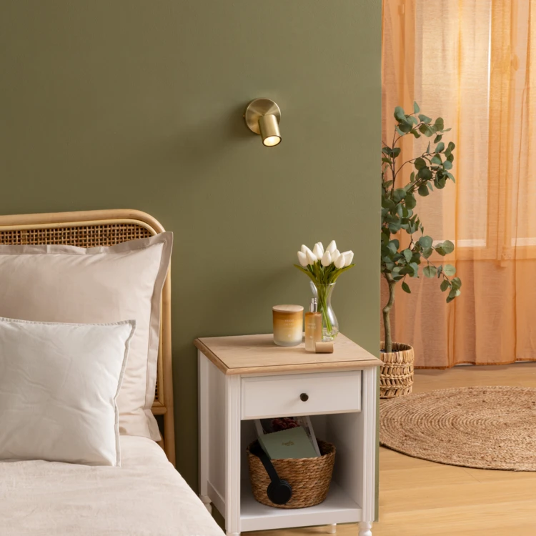 Punto de pared ajustable compatible con techo