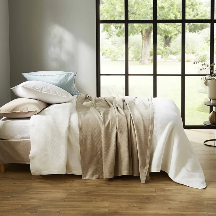 Dessus de lit jacquard épais en polycoton