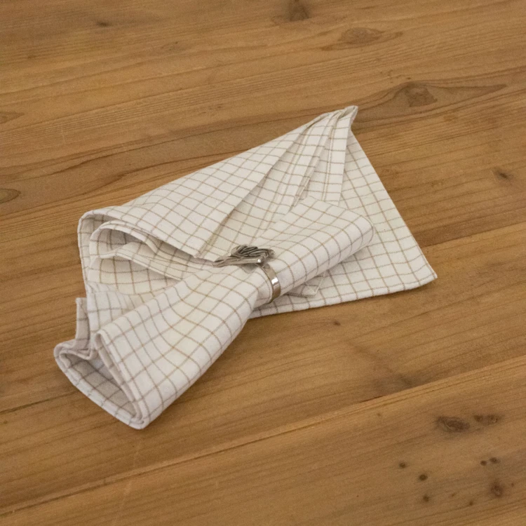 Serviette de table à carreaux en coton