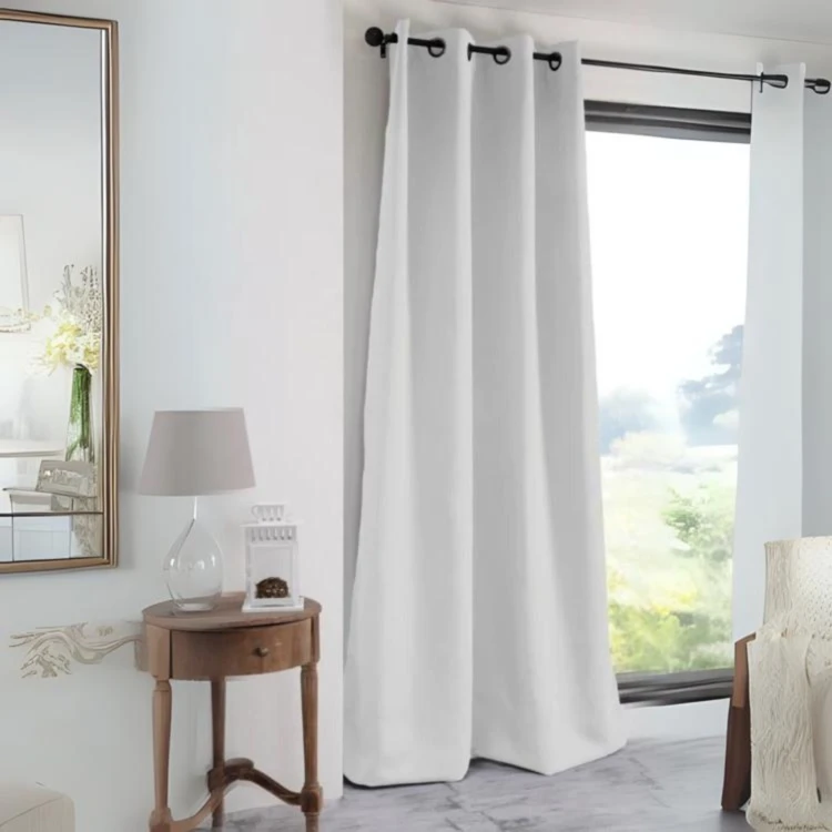 Cortina blackout simples 210gr/m2