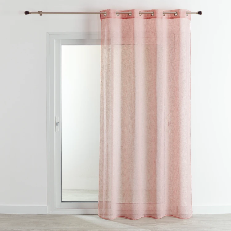 Cortinas com efeito linho