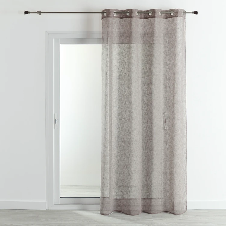 Cortinas com efeito linho
