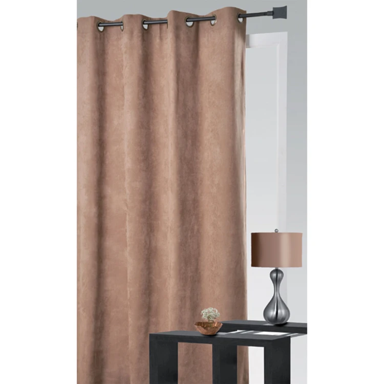 Rideau obscurcissant et isolant aspect velours