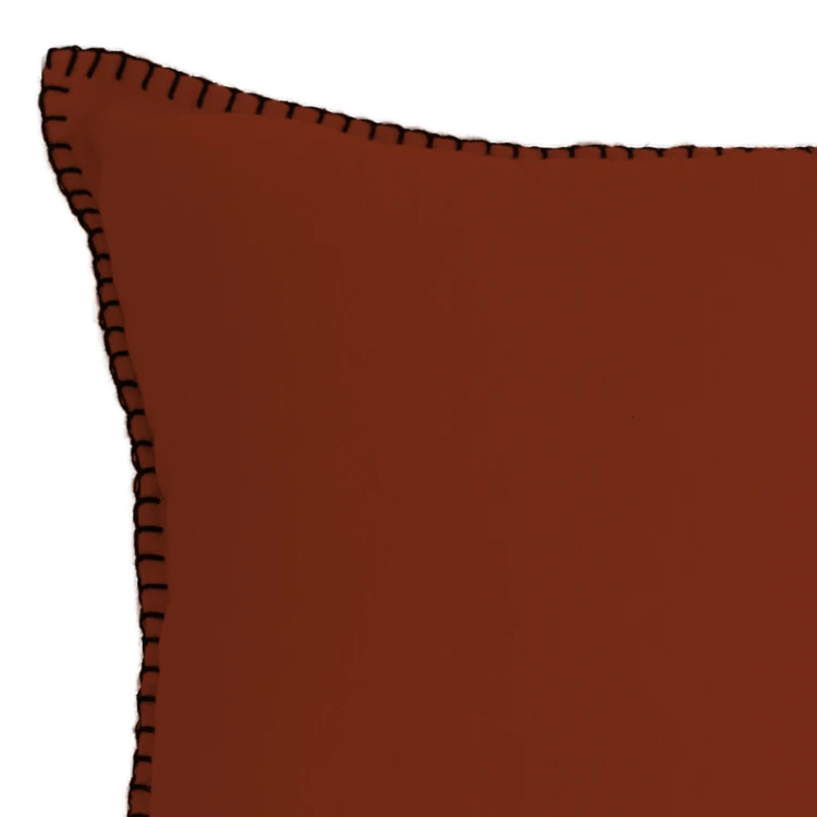 Coussin coton et bourdon noir