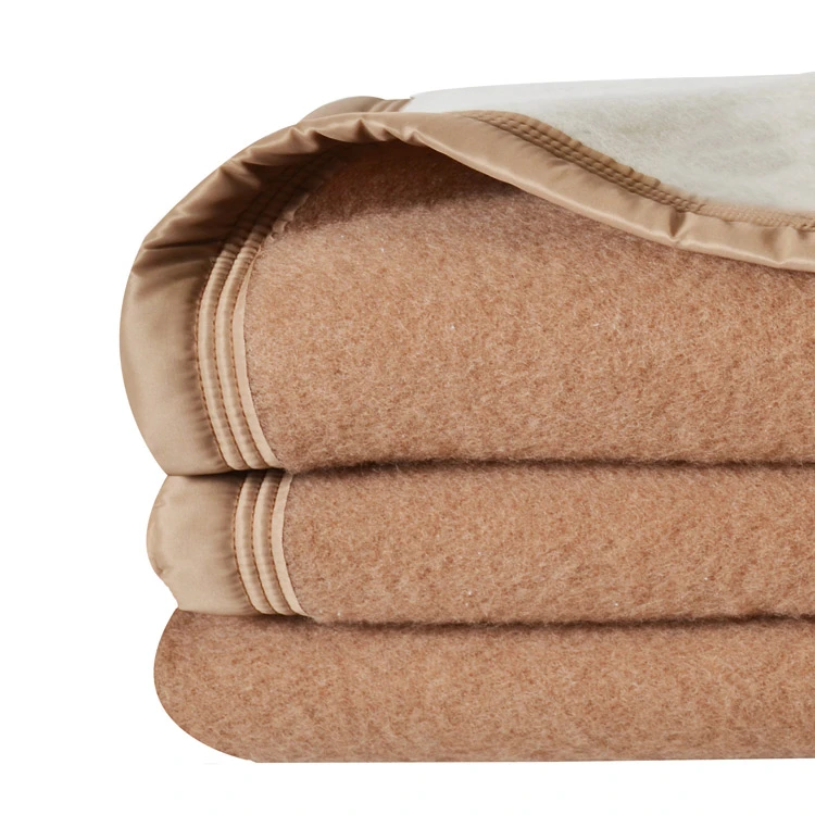 Dwustronny koc Woolmark